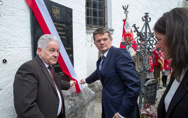 Spital am Pyhrn - 10.05.2014 r. odsłonięcie tablic upamiętniających dzieci zmarłe w sierocińcu \"Lindenhof\"